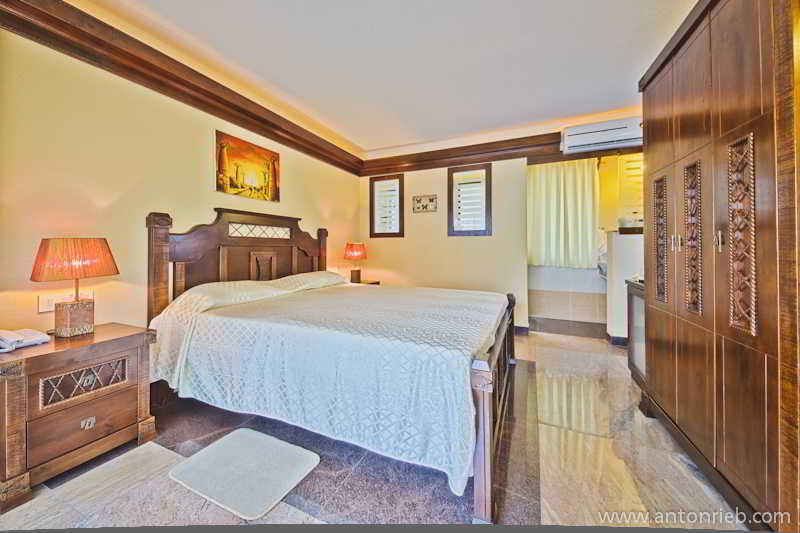 Manisa Hotel Flic-en-Flacq Buitenkant foto