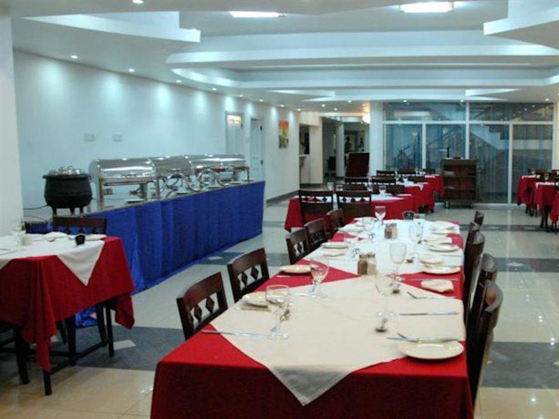 Manisa Hotel Flic-en-Flacq Buitenkant foto